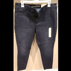 Universal Thread High RiseJegging